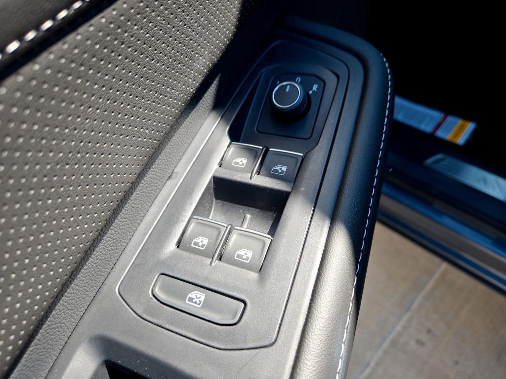 new 2025 Volkswagen Atlas Cross Sport car, priced at $37,488