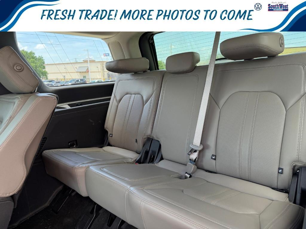 used 2019 Ford Expedition car, priced at $21,509