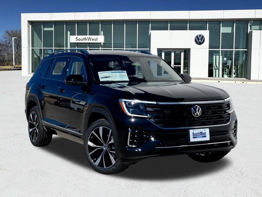 new 2026 Volkswagen Atlas car, priced at $57,136