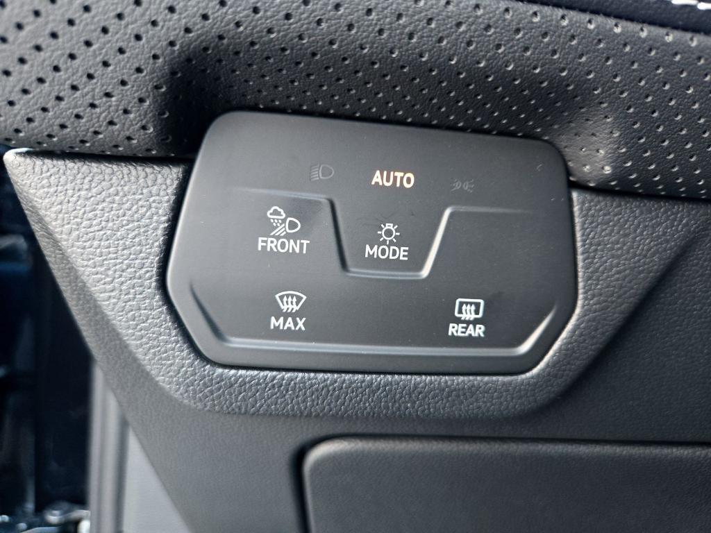 new 2026 Volkswagen Atlas car, priced at $57,136