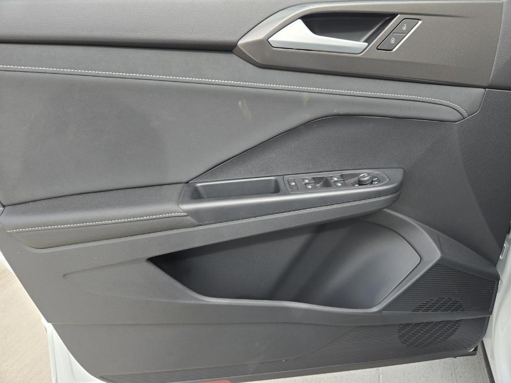 new 2025 Volkswagen Taos car, priced at $27,221