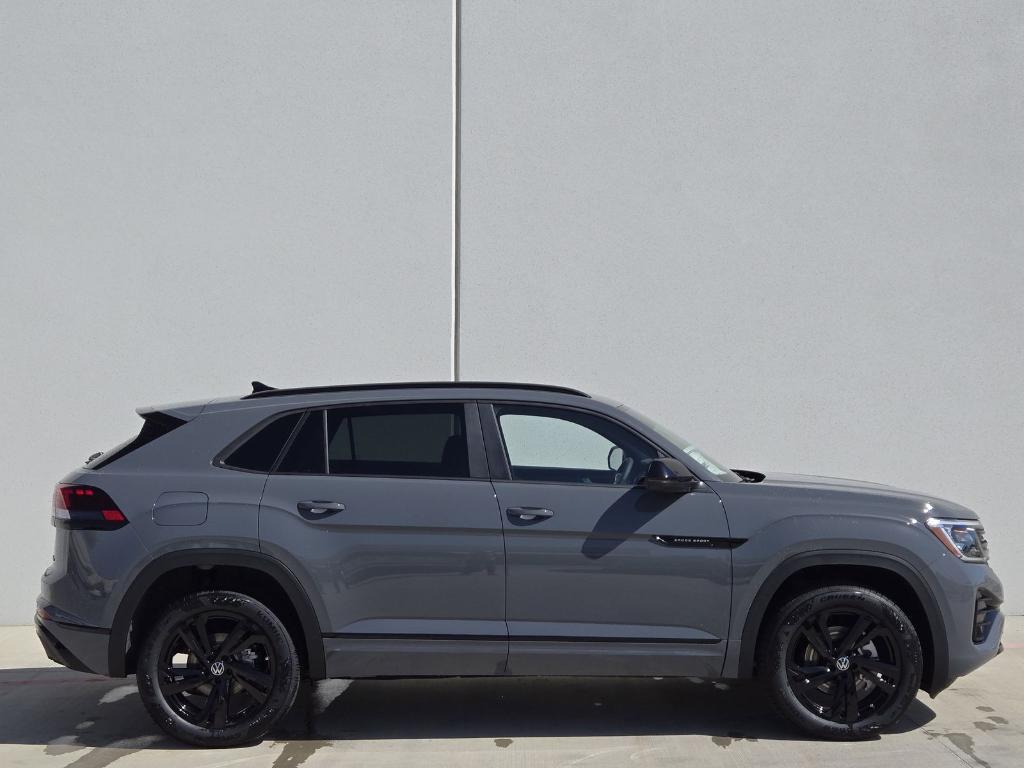 new 2025 Volkswagen Atlas Cross Sport car, priced at $48,890