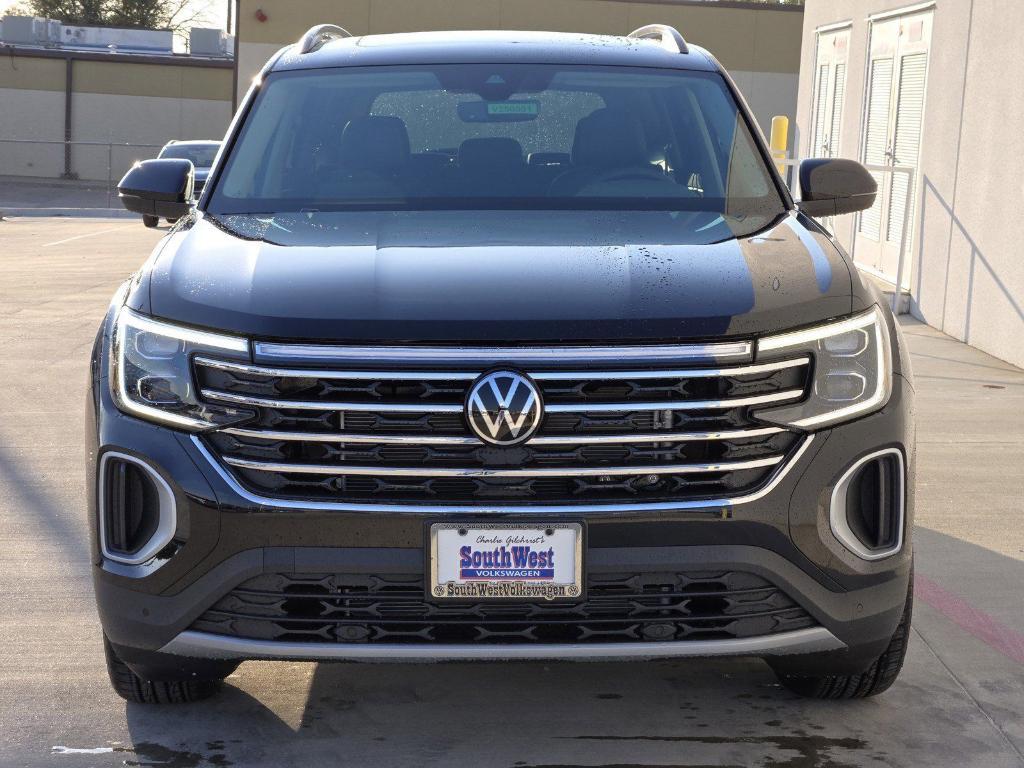 new 2025 Volkswagen Atlas car, priced at $43,961