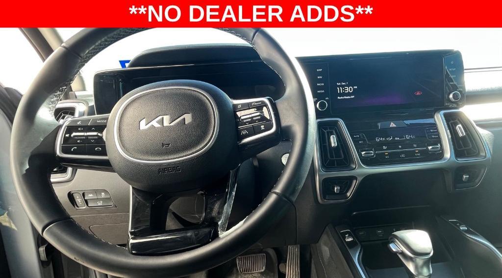 used 2022 Kia Sorento car, priced at $28,995