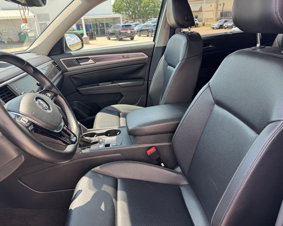used 2018 Volkswagen Atlas car, priced at $16,244