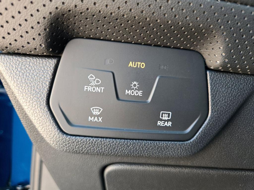 new 2026 Volkswagen Atlas car, priced at $41,386