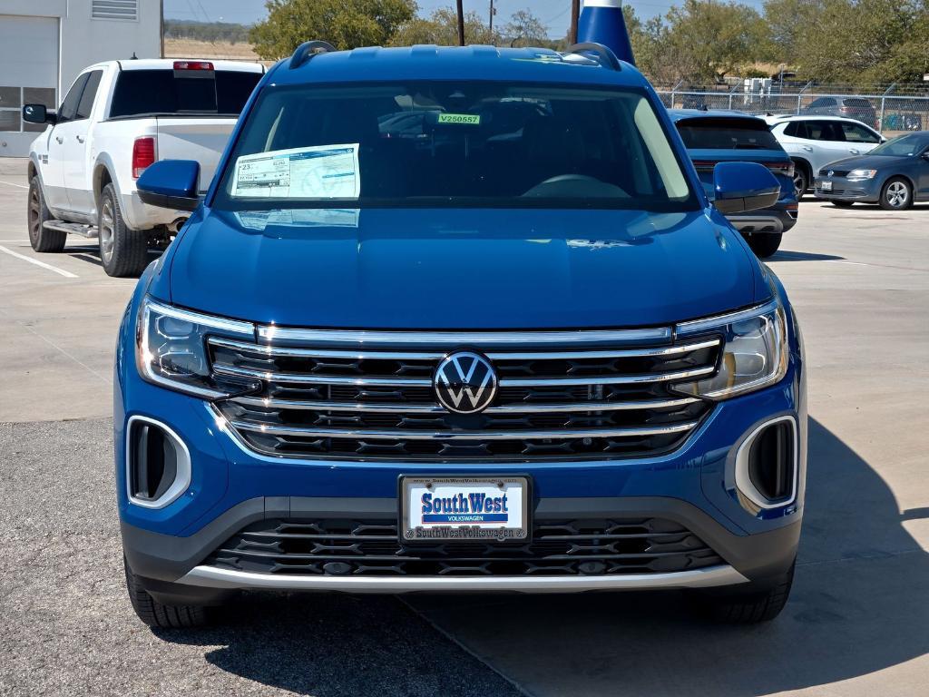 new 2026 Volkswagen Atlas car, priced at $41,386
