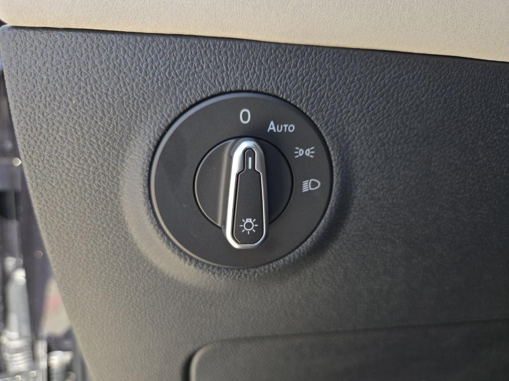 new 2025 Volkswagen Taos car, priced at $30,112