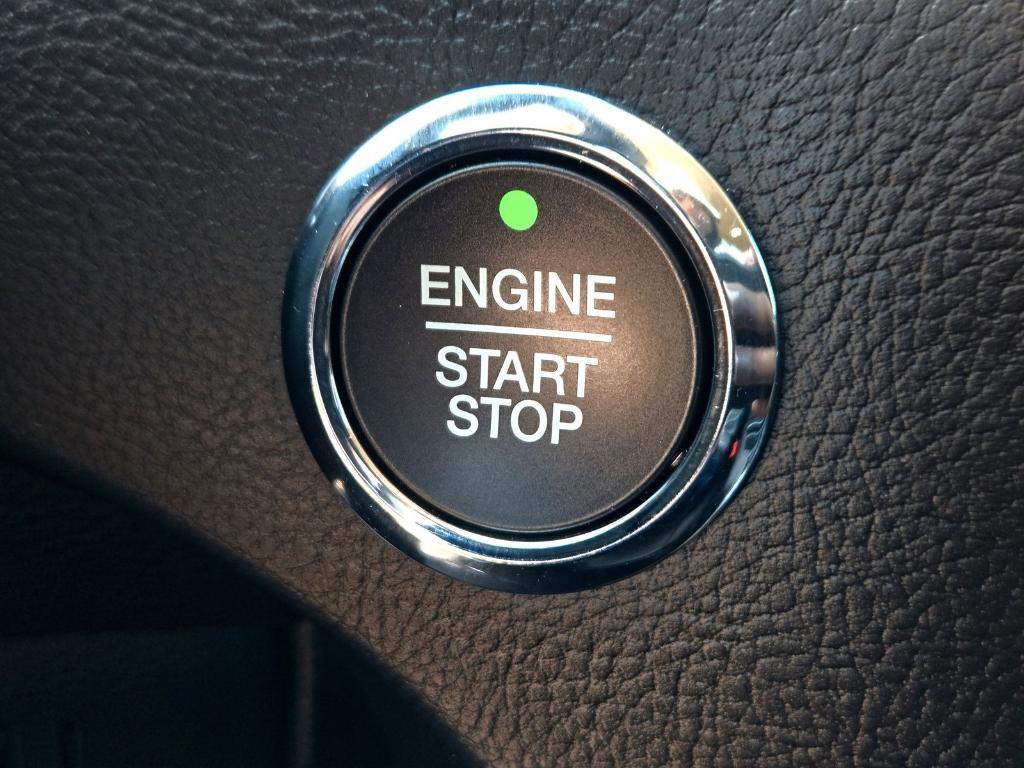used 2022 Ford Edge car, priced at $25,368