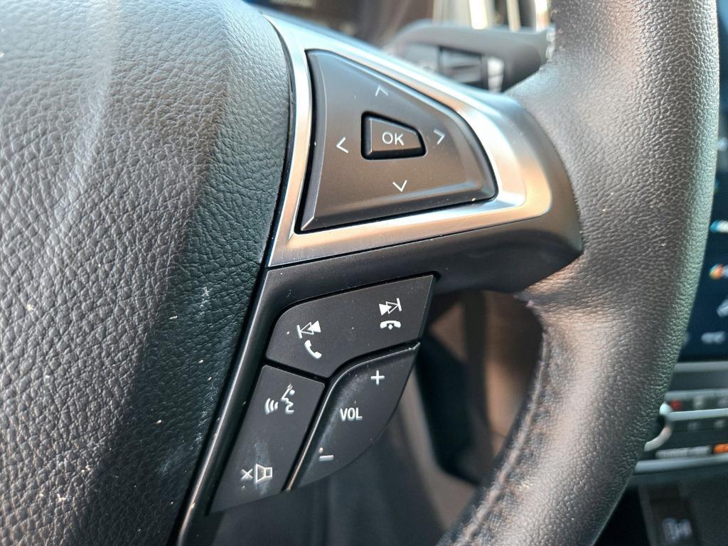 used 2022 Ford Edge car, priced at $25,368