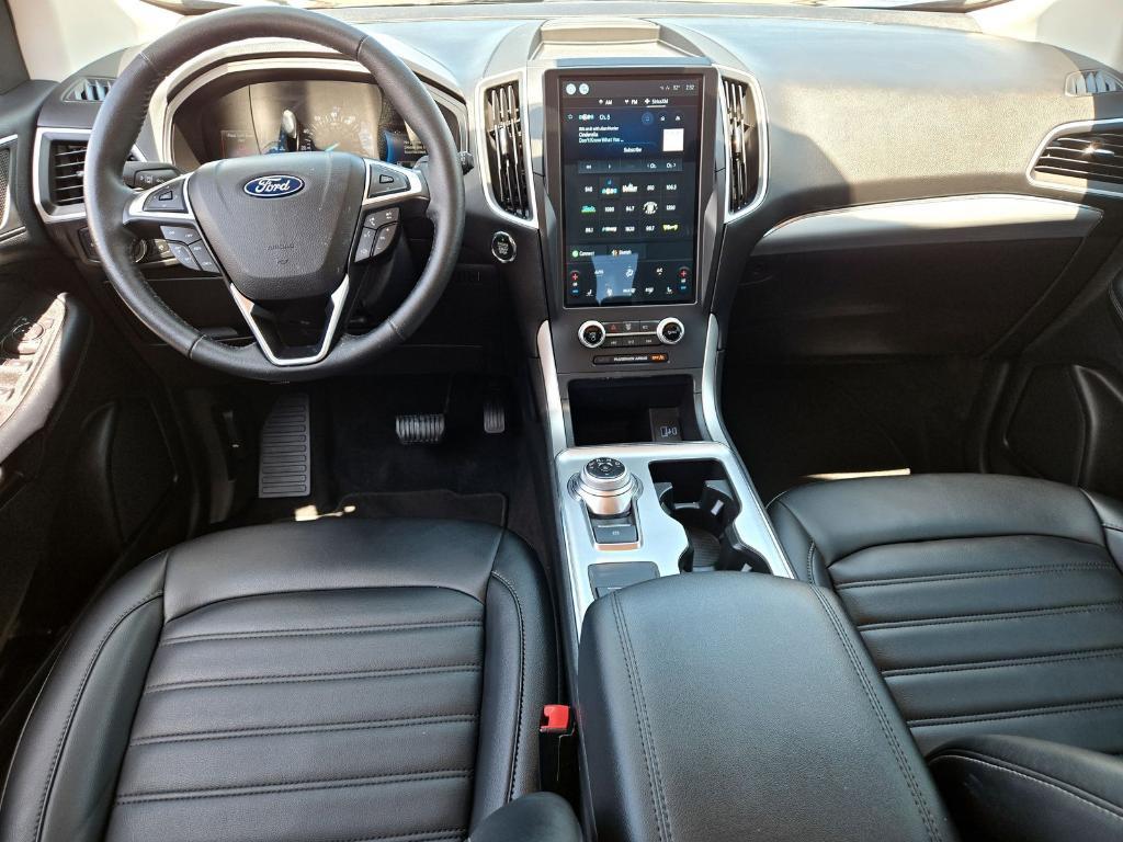 used 2022 Ford Edge car, priced at $25,368