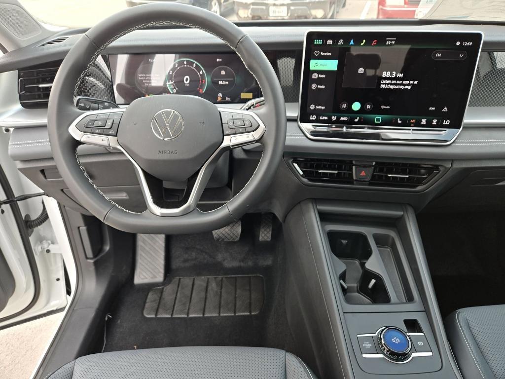 new 2025 Volkswagen Tiguan car, priced at $31,396