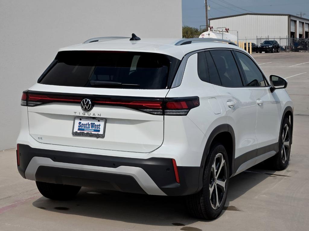 new 2025 Volkswagen Tiguan car, priced at $31,396