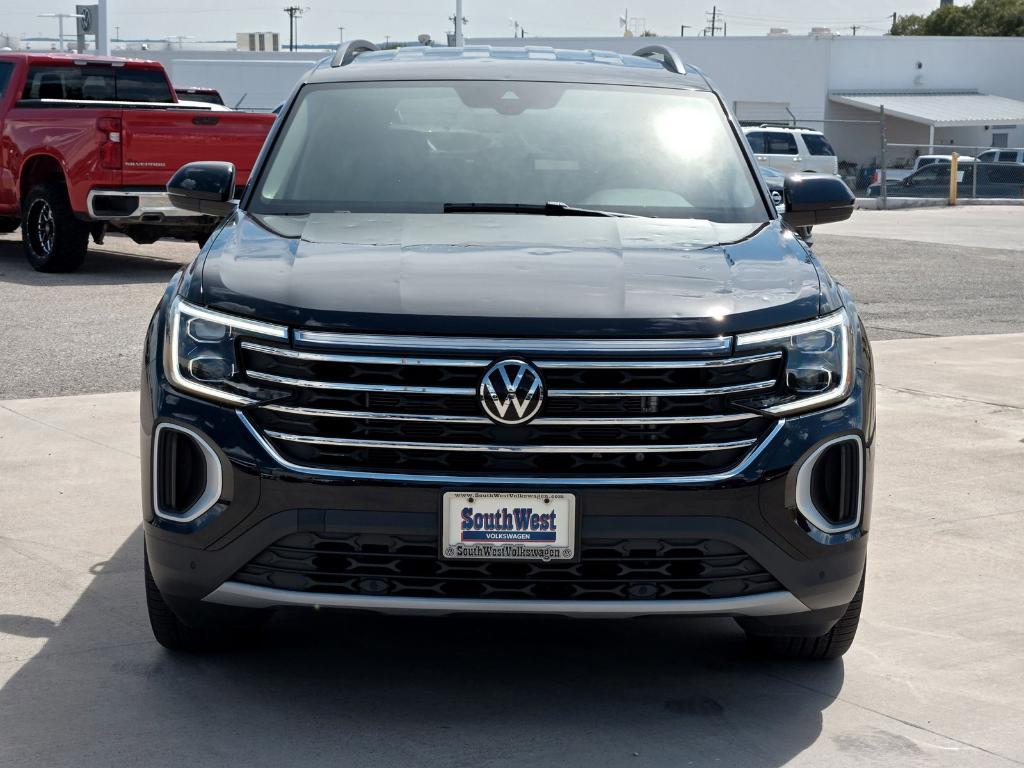 new 2024 Volkswagen Atlas car, priced at $36,418