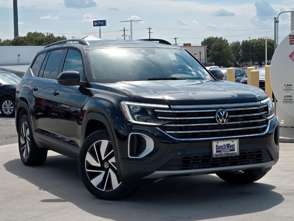 new 2024 Volkswagen Atlas car, priced at $36,418