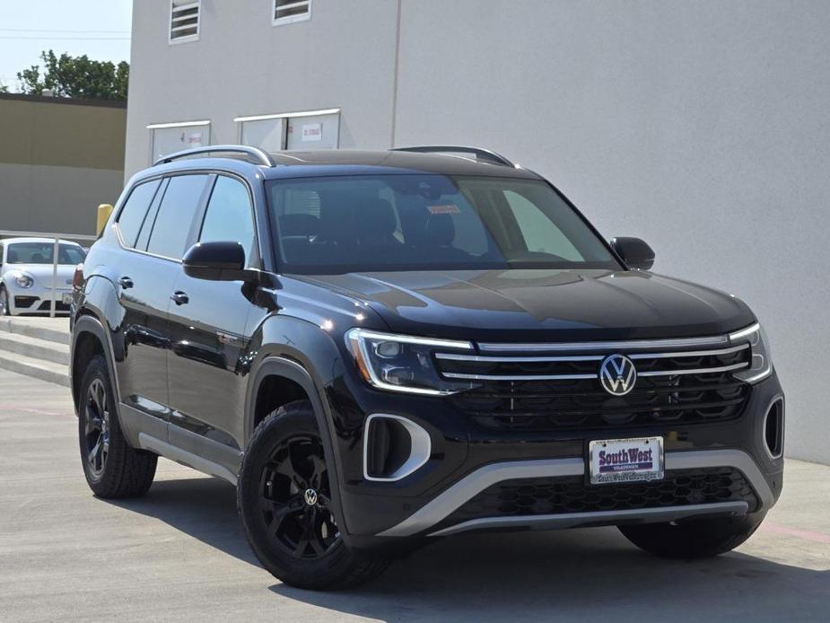 new 2024 Volkswagen Atlas car, priced at $40,203