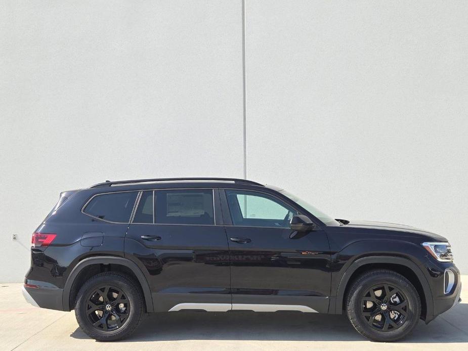 new 2024 Volkswagen Atlas car, priced at $40,203