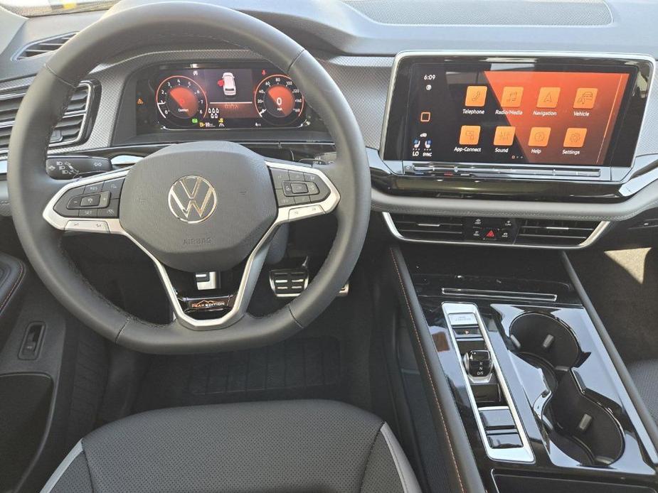 new 2024 Volkswagen Atlas car, priced at $40,203