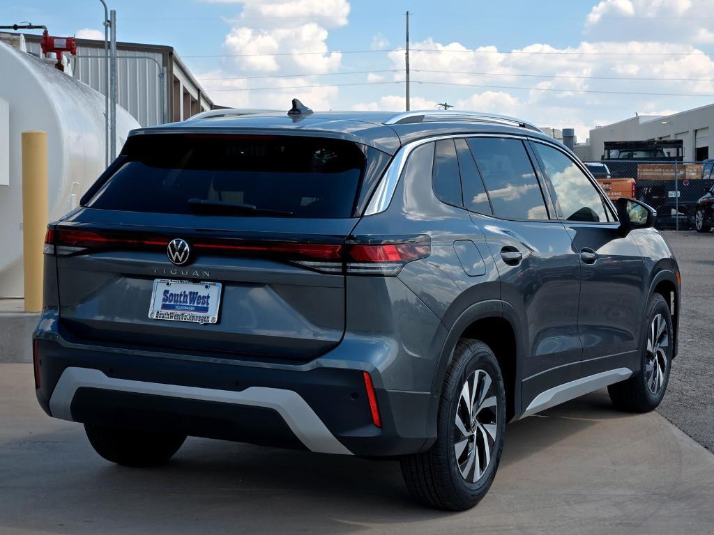 new 2025 Volkswagen Tiguan car, priced at $28,797
