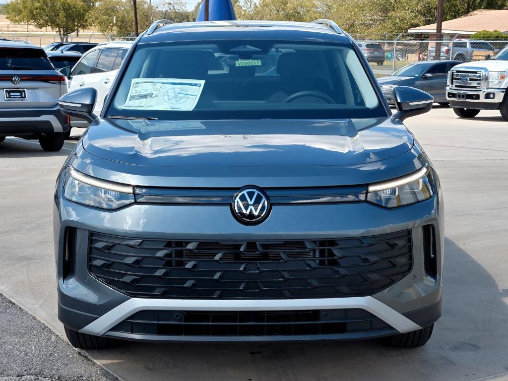 new 2025 Volkswagen Tiguan car, priced at $28,797
