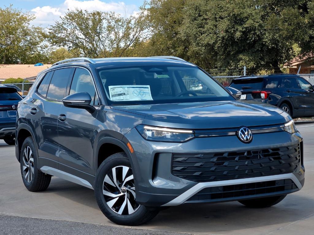 new 2025 Volkswagen Tiguan car, priced at $28,797