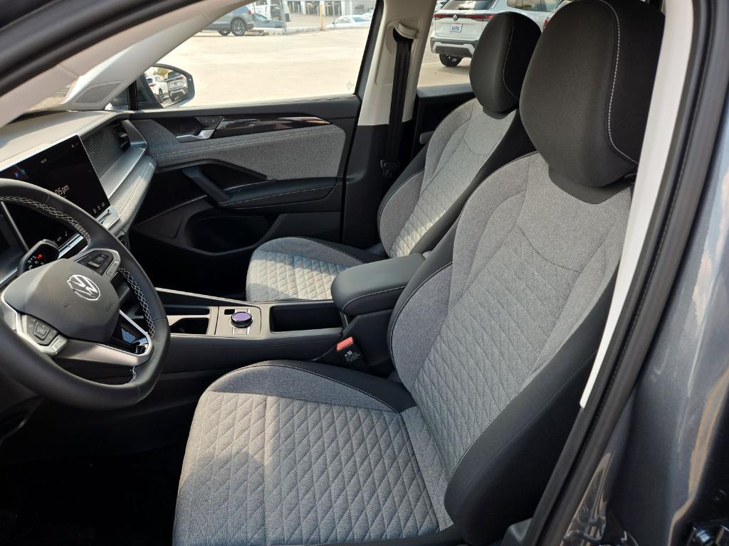 new 2025 Volkswagen Tiguan car, priced at $28,797