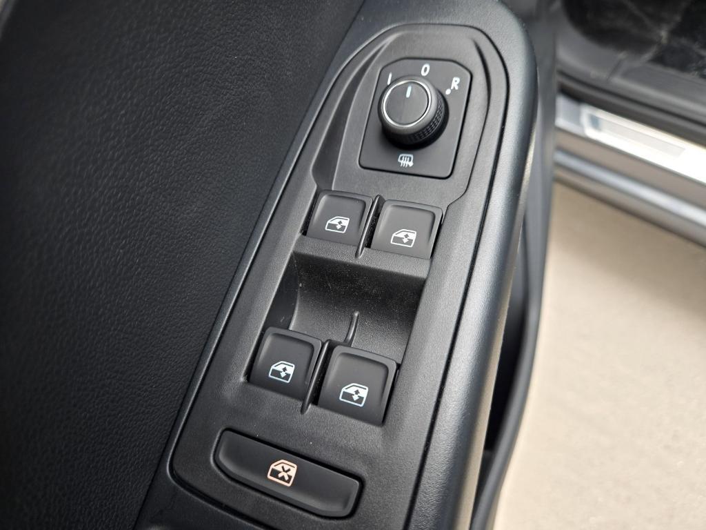 new 2025 Volkswagen Taos car, priced at $30,655