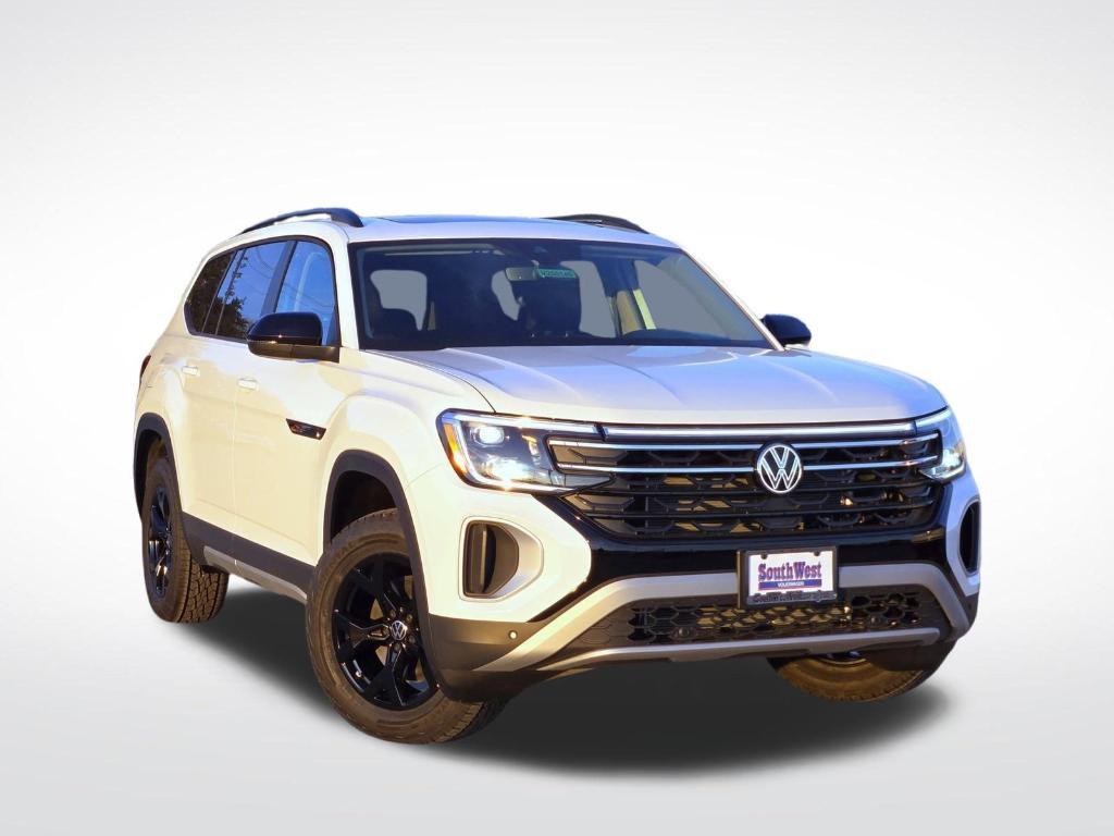 new 2025 Volkswagen Atlas car, priced at $45,890