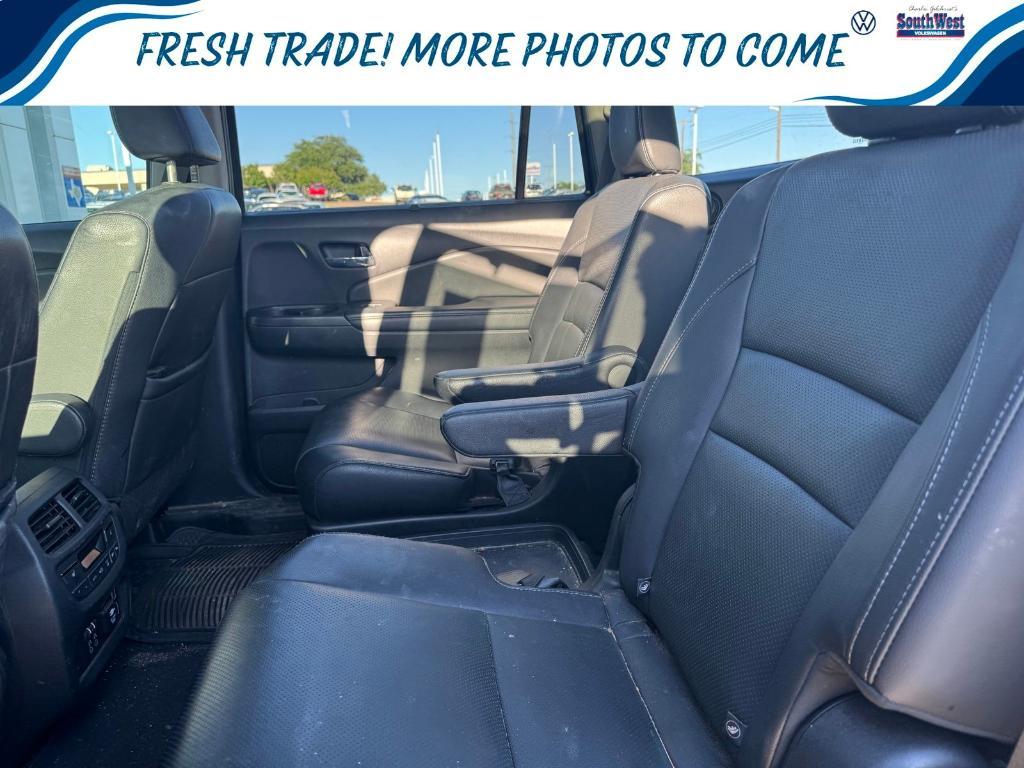 used 2021 Honda Pilot car, priced at $32,893