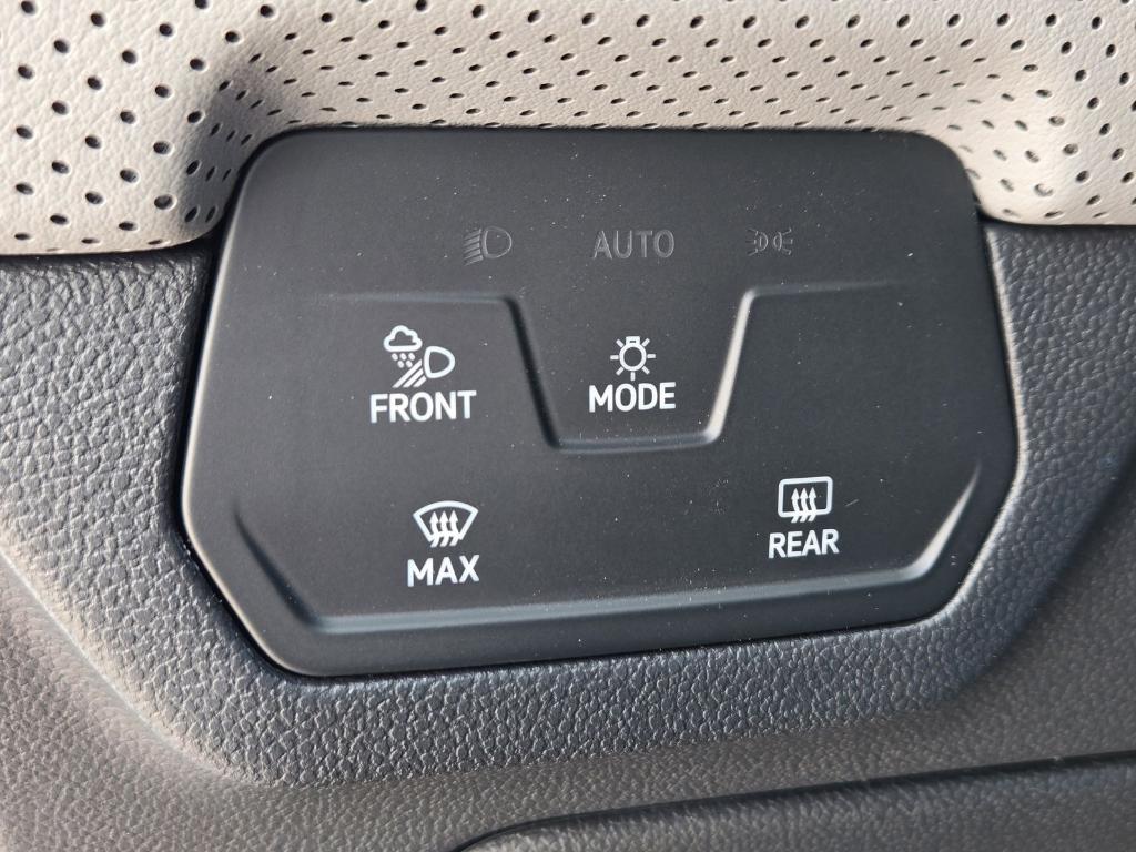 new 2025 Volkswagen Atlas car, priced at $44,849