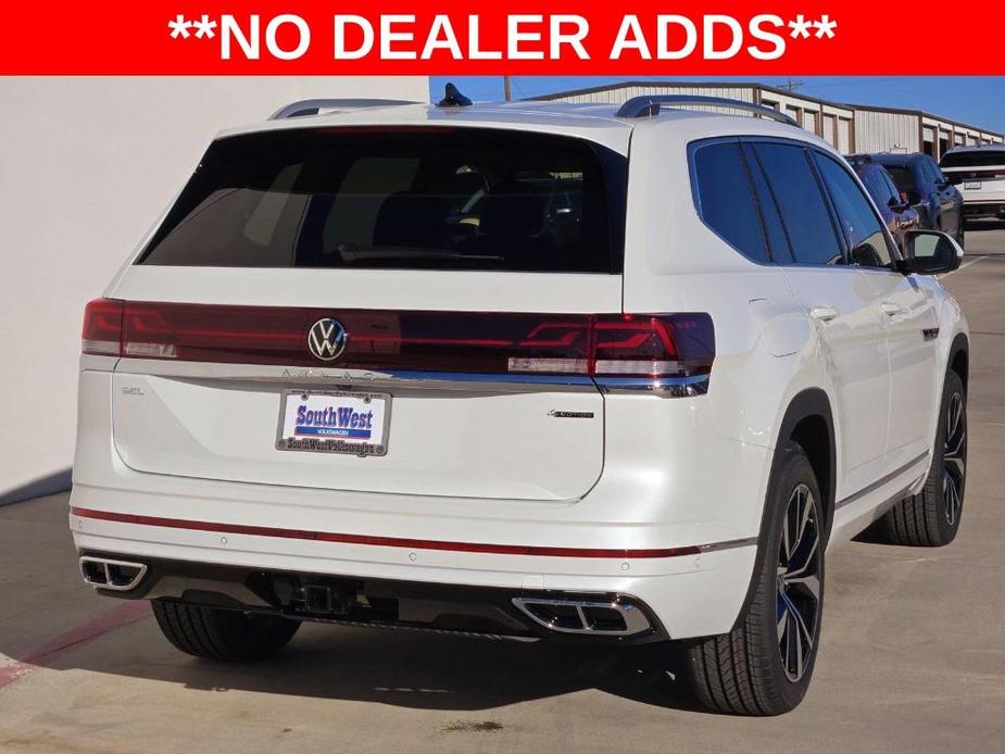 new 2025 Volkswagen Atlas car, priced at $53,432