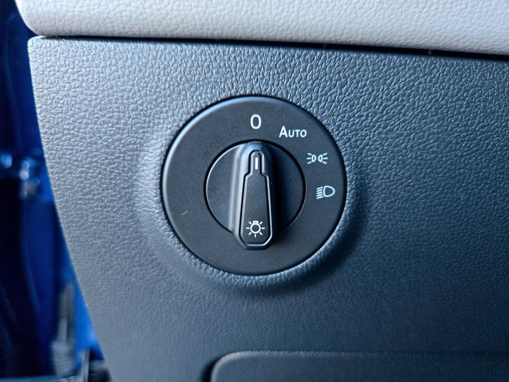 new 2024 Volkswagen Taos car, priced at $24,241