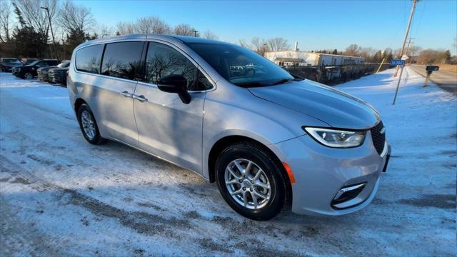 used 2024 Chrysler Pacifica car, priced at $26,913