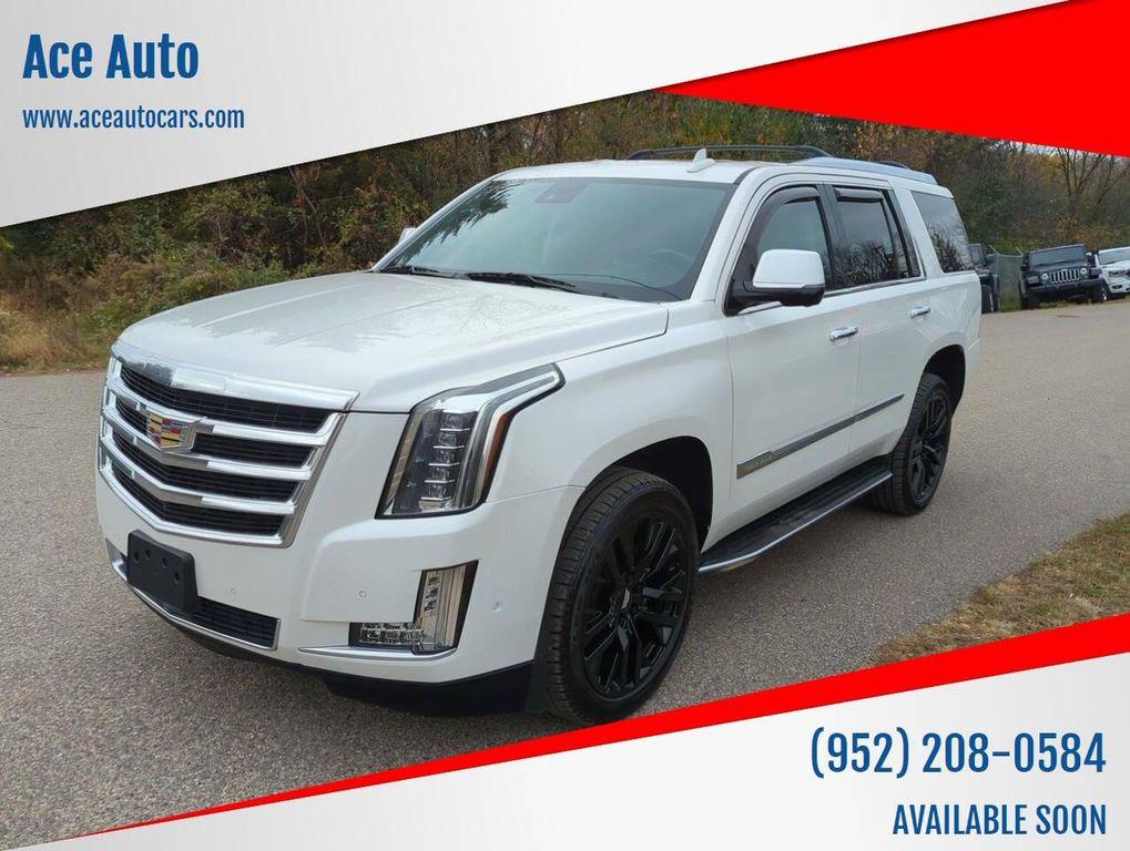 used 2020 Cadillac Escalade car, priced at $37,993