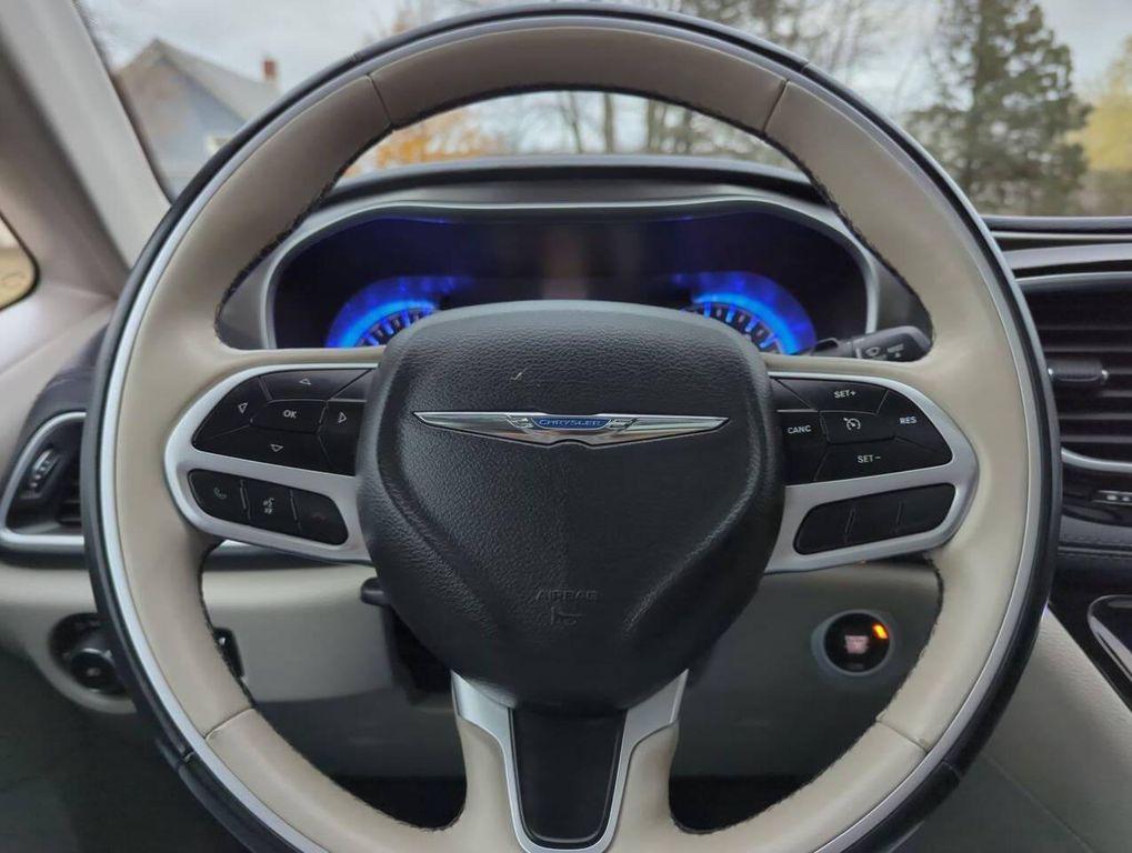 used 2018 Chrysler Pacifica car, priced at $14,495