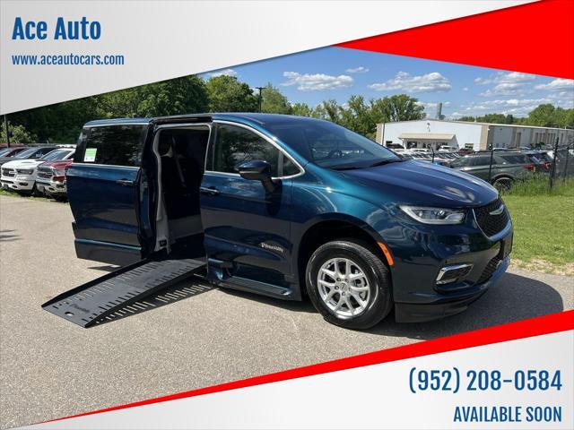 used 2023 Chrysler Pacifica car, priced at $44,995