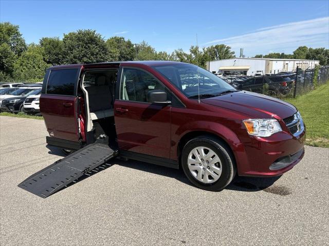 used 2018 Dodge Grand Caravan car