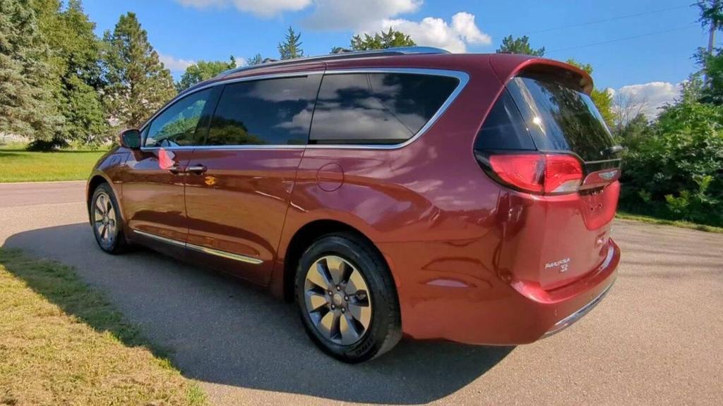 used 2020 Chrysler Pacifica Hybrid car, priced at $26,494