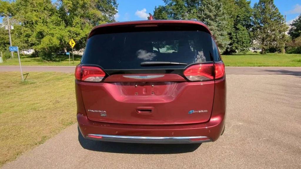 used 2020 Chrysler Pacifica Hybrid car, priced at $26,494
