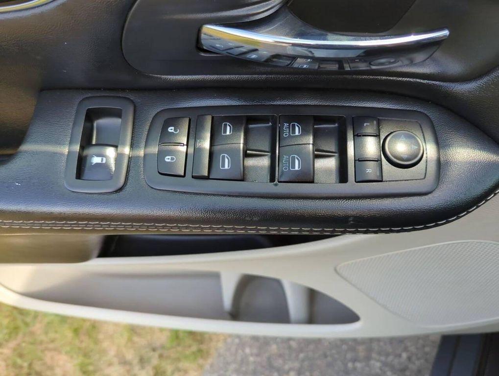 used 2019 Dodge Grand Caravan car, priced at $10,911