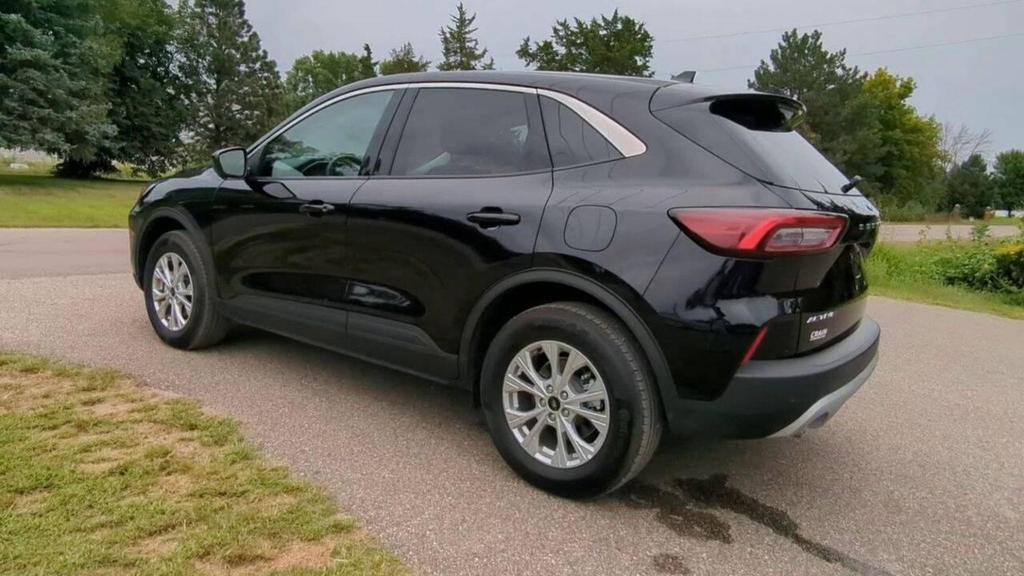 used 2024 Ford Escape car, priced at $25,327