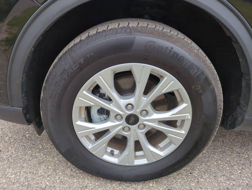 used 2024 Ford Escape car, priced at $25,327