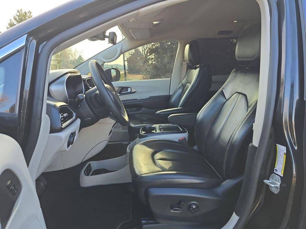 used 2023 Chrysler Pacifica car, priced at $25,734
