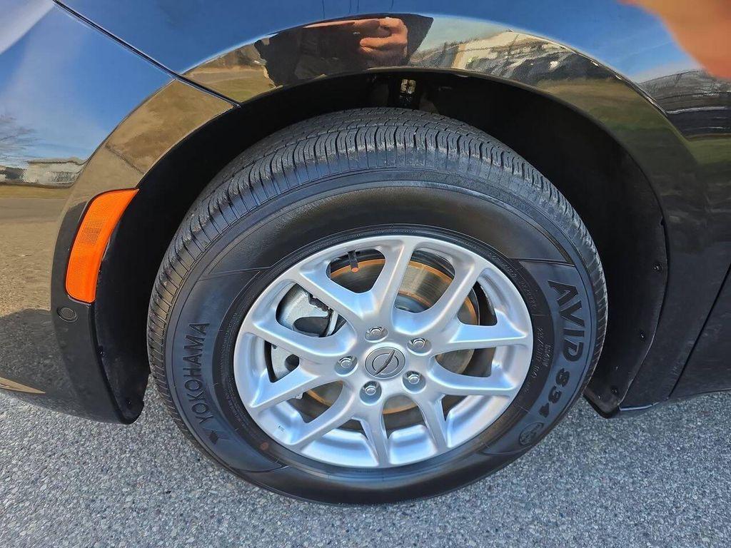 used 2023 Chrysler Pacifica car, priced at $25,734