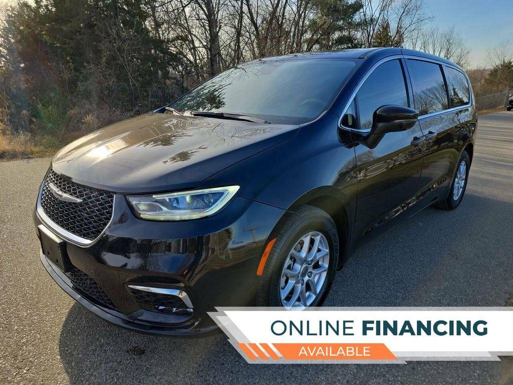 used 2023 Chrysler Pacifica car, priced at $25,734