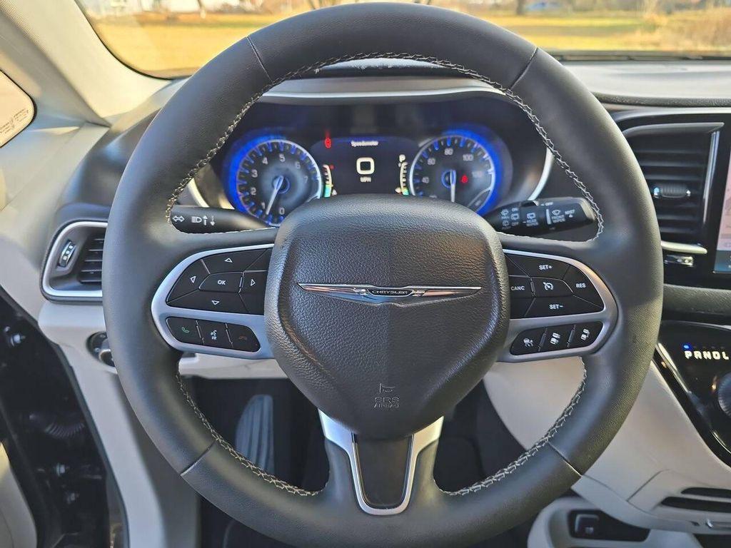 used 2023 Chrysler Pacifica car, priced at $25,734