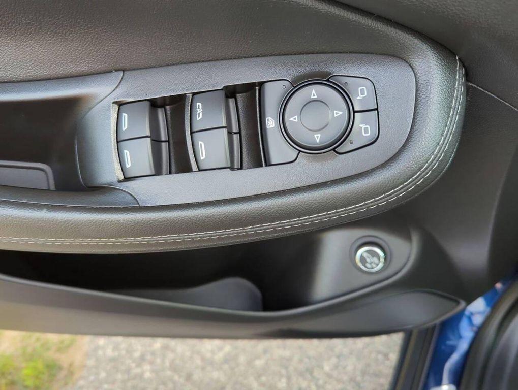 used 2023 Buick Encore GX car, priced at $21,995