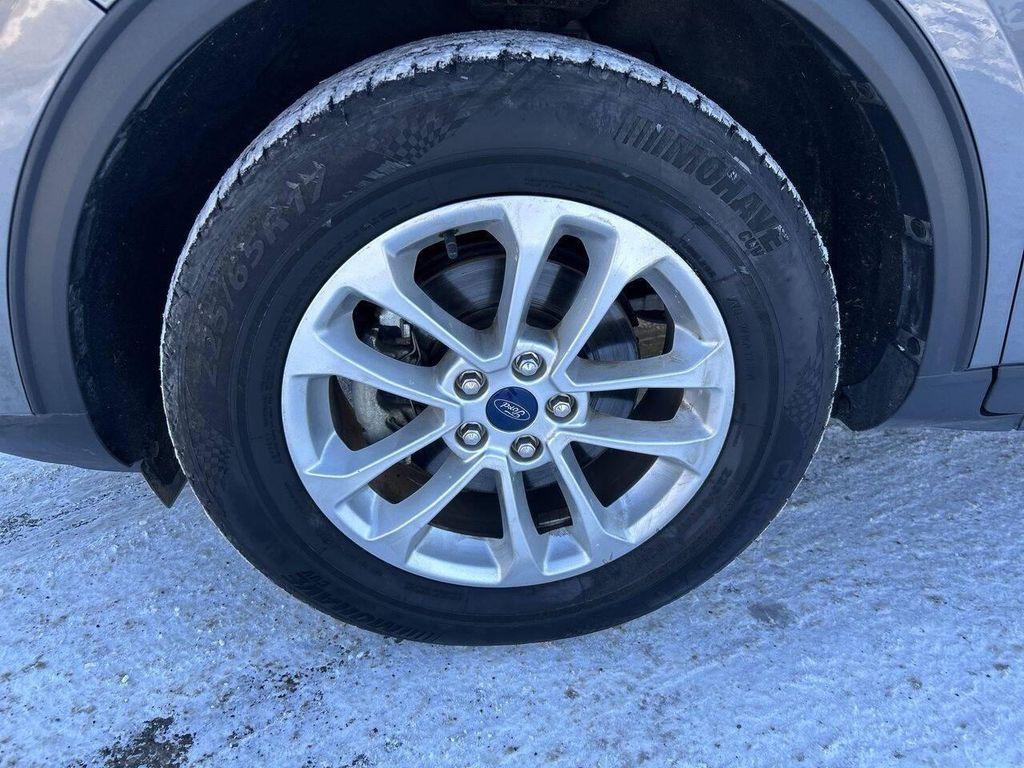 used 2022 Ford Escape car, priced at $17,995