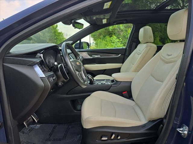 used 2024 Cadillac XT5 car, priced at $39,526