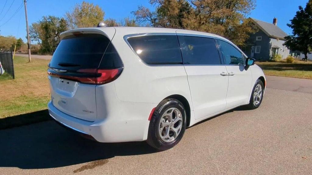 used 2024 Chrysler Pacifica car, priced at $34,760